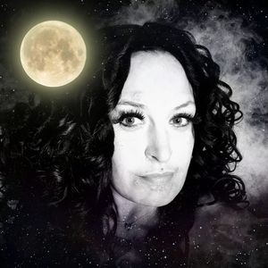 Meet your Posher, Taora